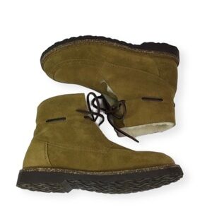 Birkenstock Bakki Moccasin Sheepskin Boot in Tea/Natural Size EU 36.